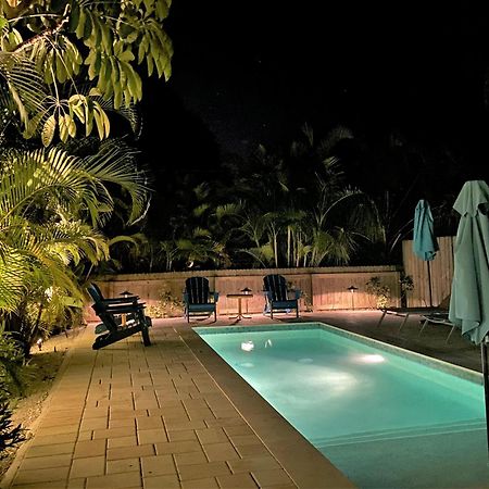Salty Dog Villa Holmes Beach Exterior photo